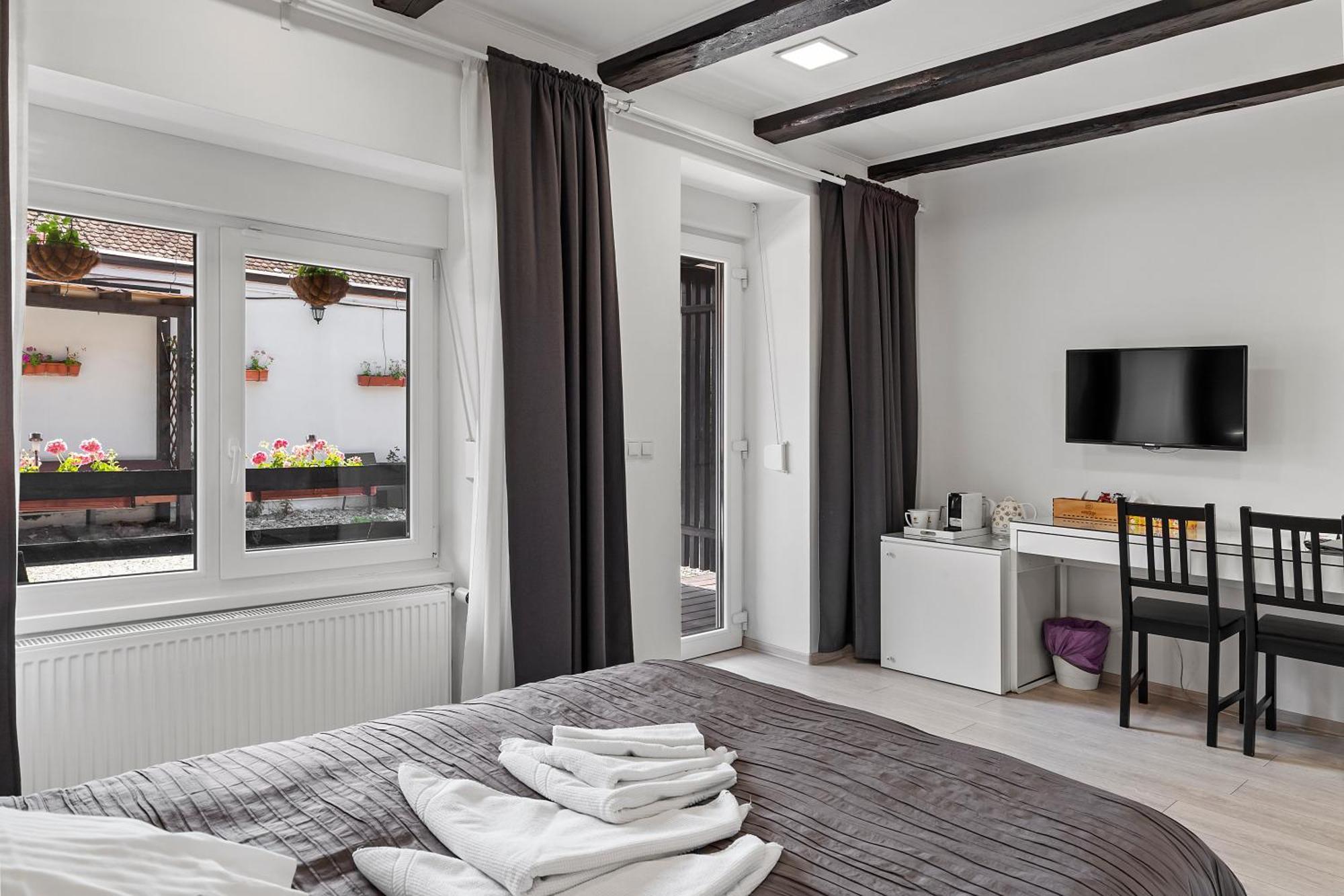Pensiunea Alina "Adults Only" Sibiu Exterior foto